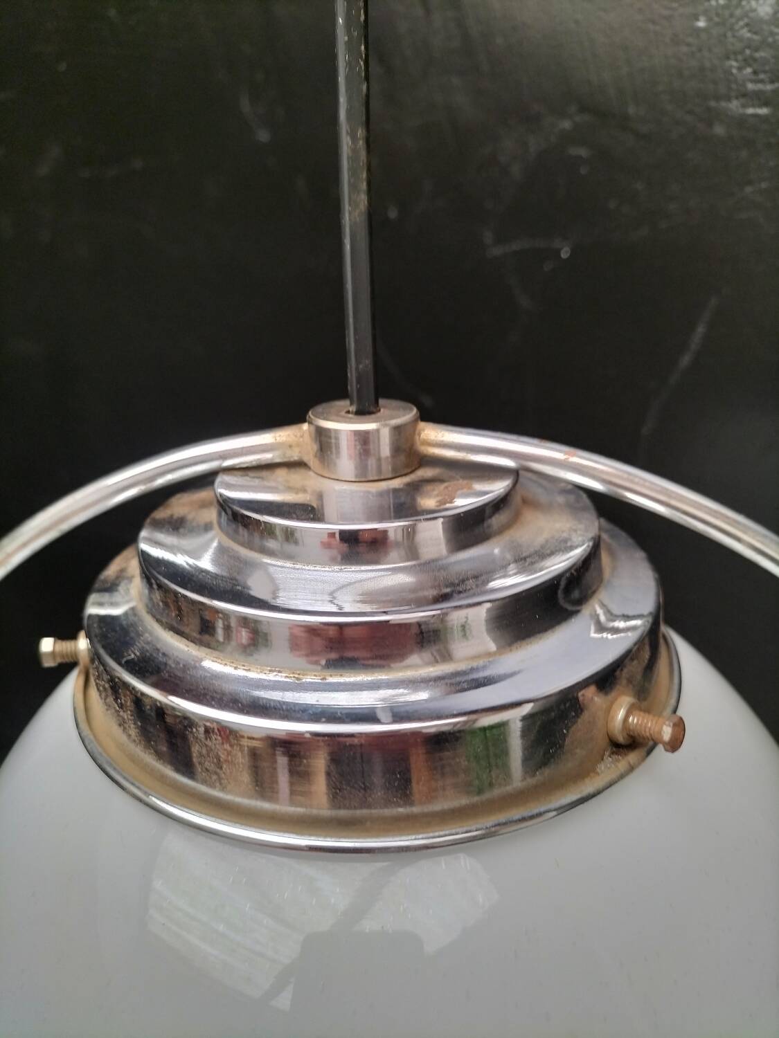 Opaline ball pendant