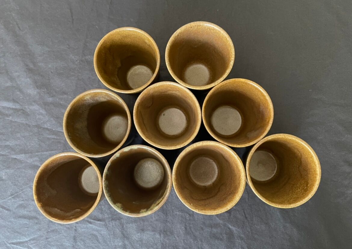 Digoin sandstone cups