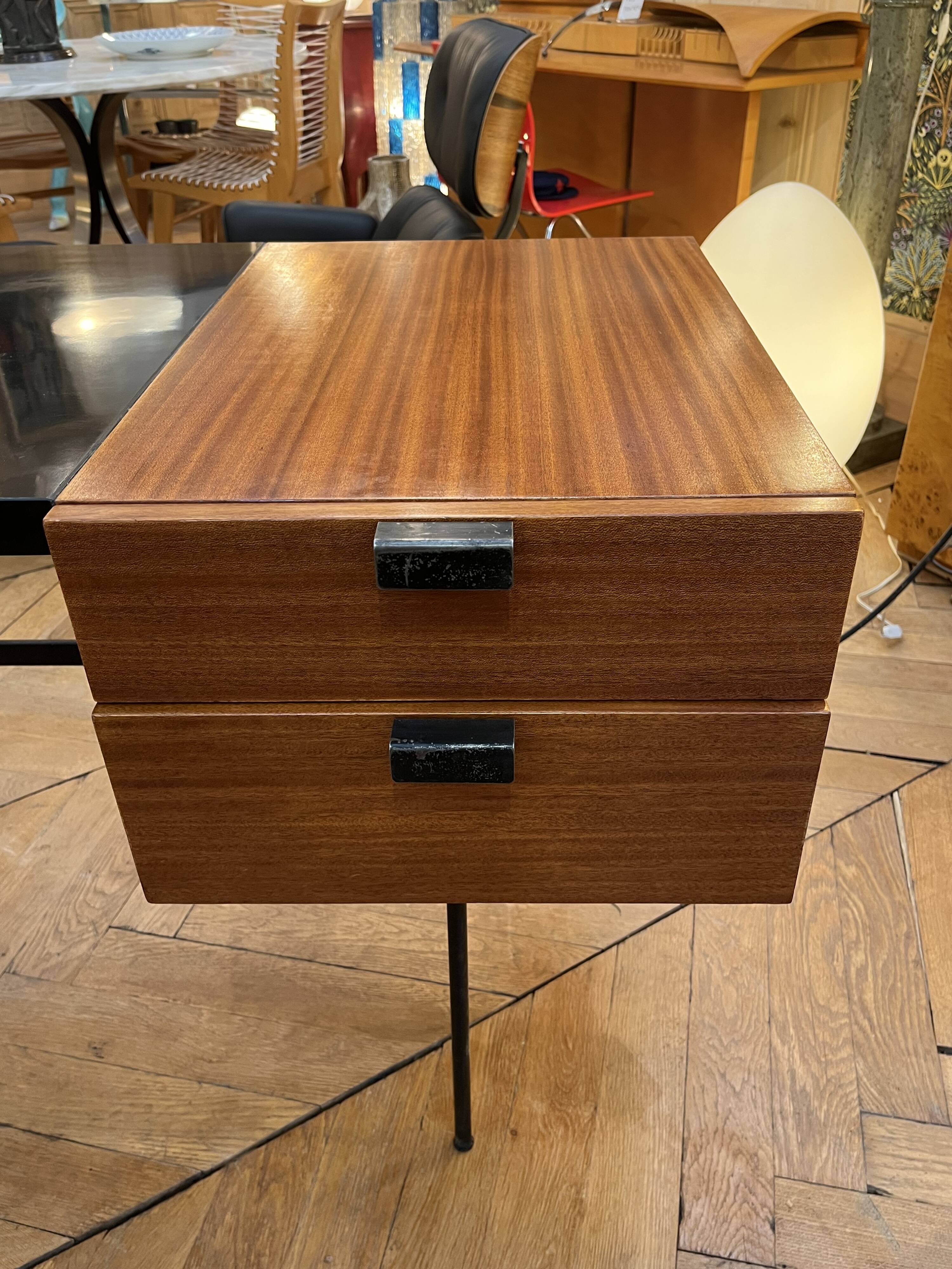 Pierre Paulin CM141 Desk