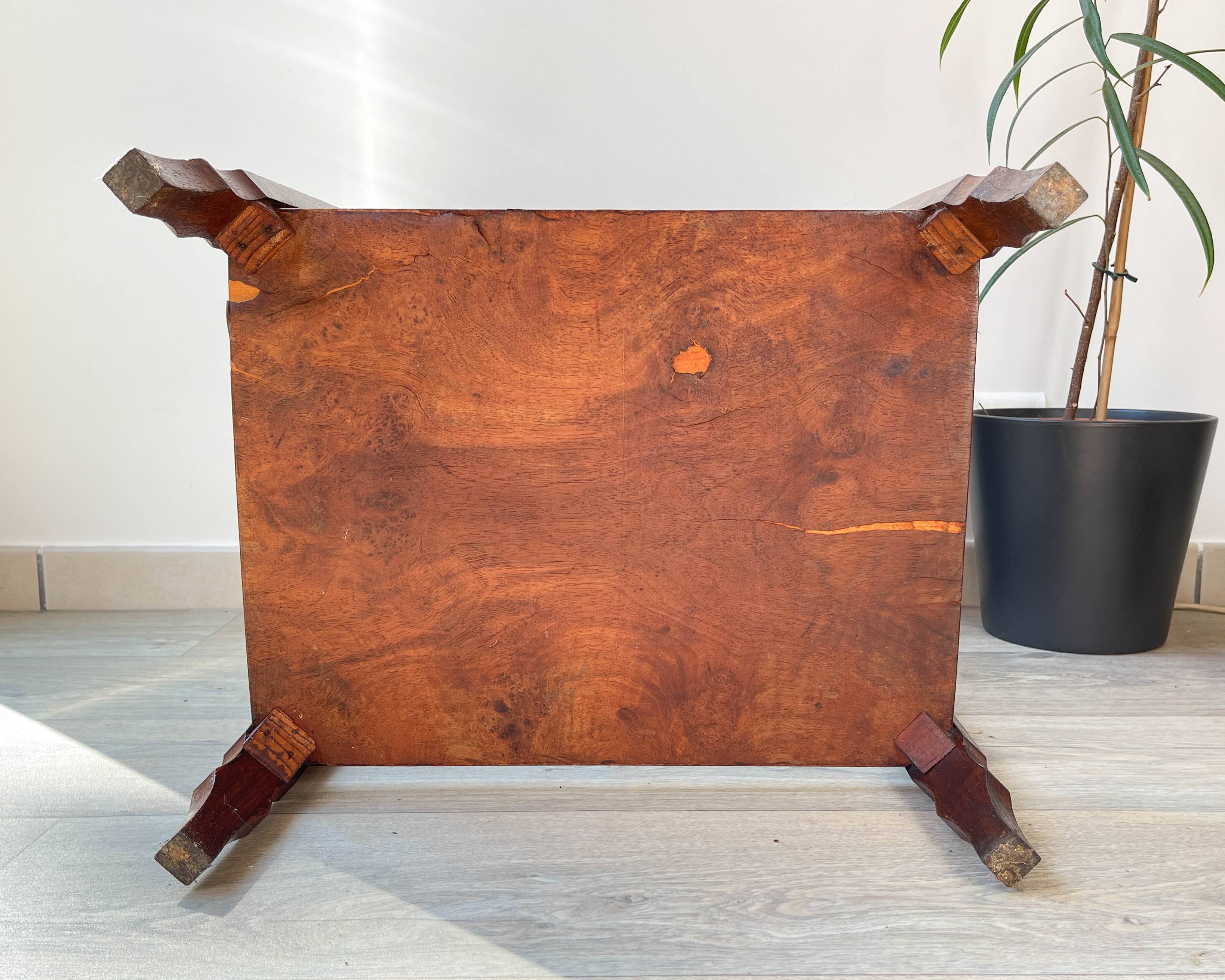 Side table vintage art deco style pedestal table