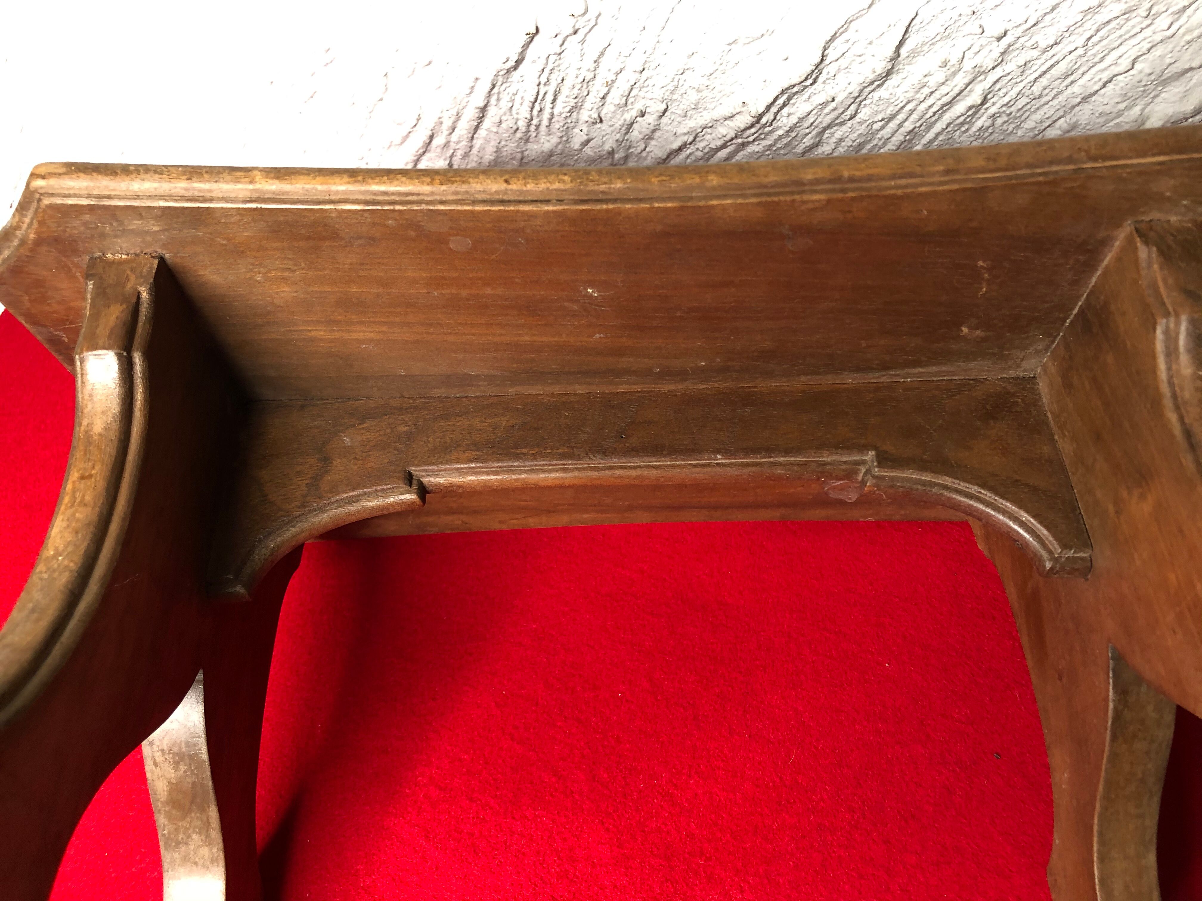 Wooden footrest bench
