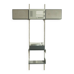 Meuble mural conçu par