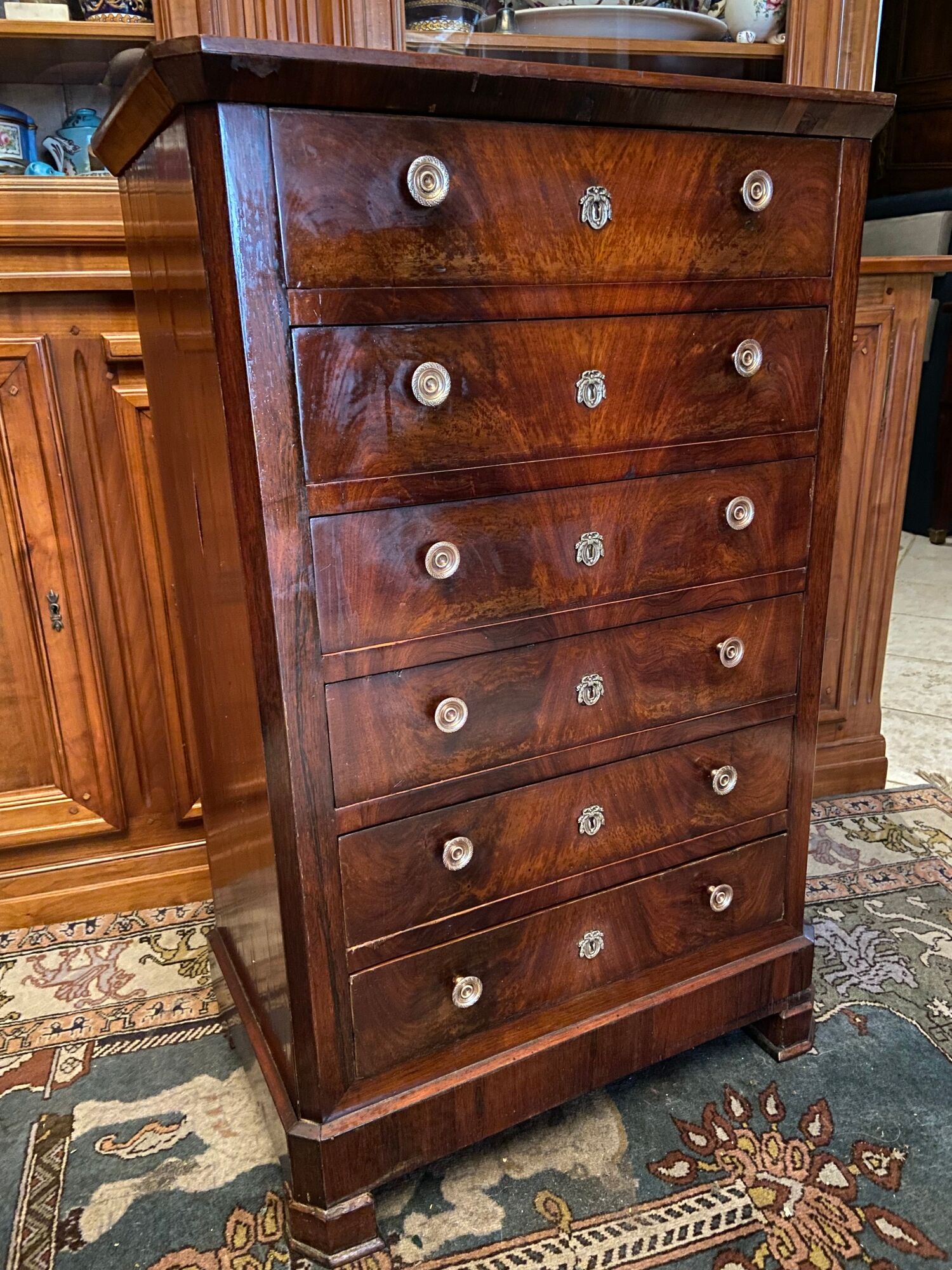 Chest of drawers with 6 drawers mahogany style Restoration