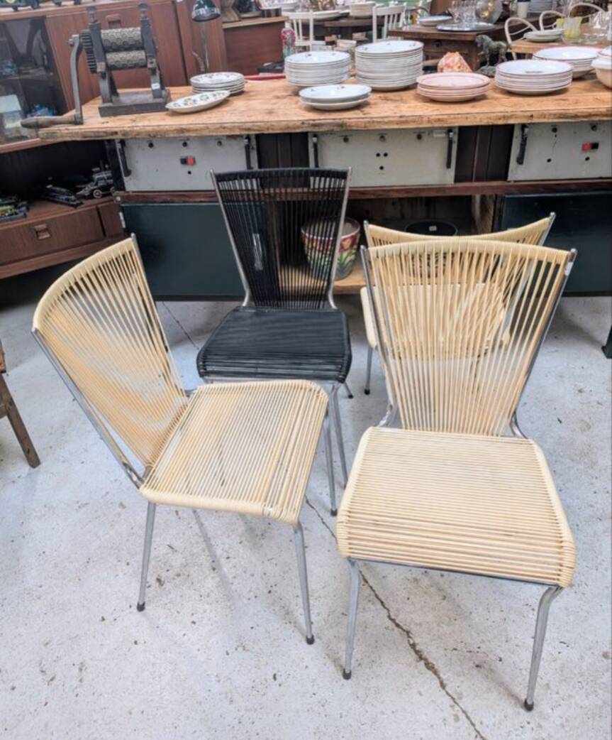 Set of 4 Scoubidou chairs