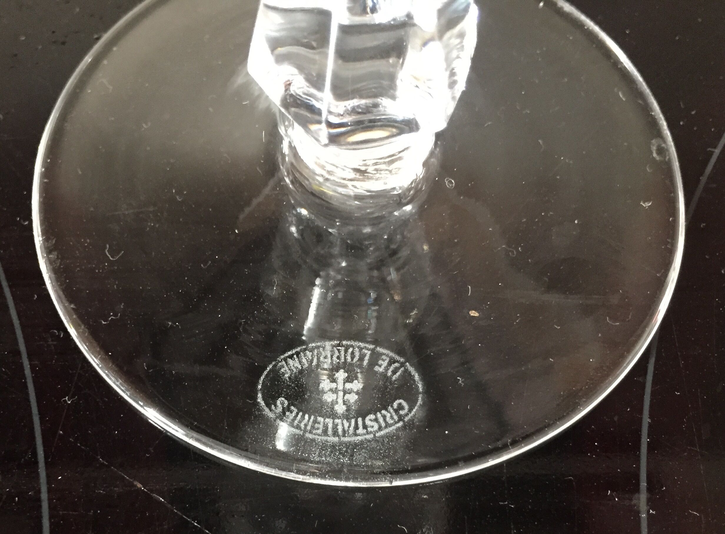 Six-champagne champagne flute set from Lorraine