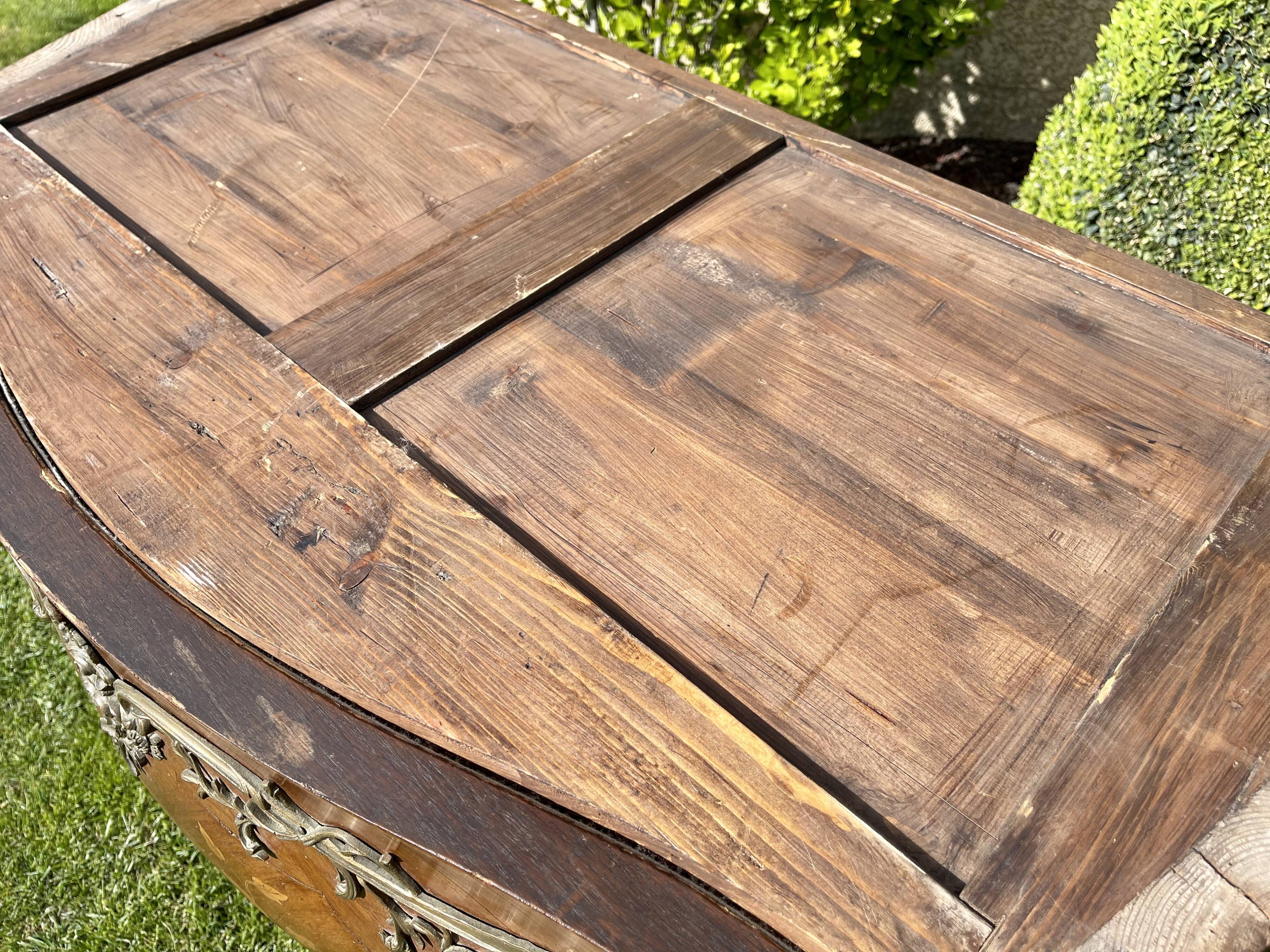 Chest of drawers marquetry & bronze style Louis XV