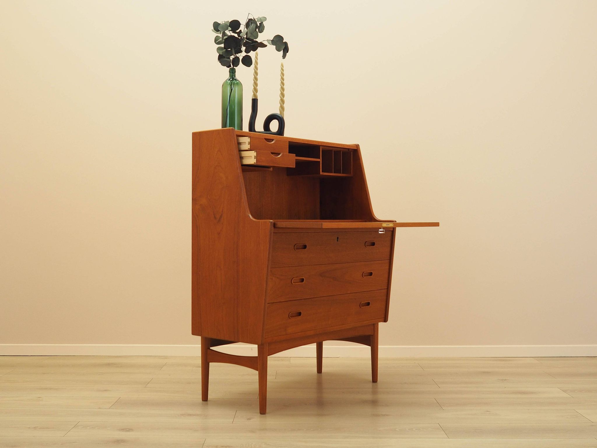 Teak secretary, Danish design, 1960s, Arne Wahl Iversen, Vinde Møbelfabrik