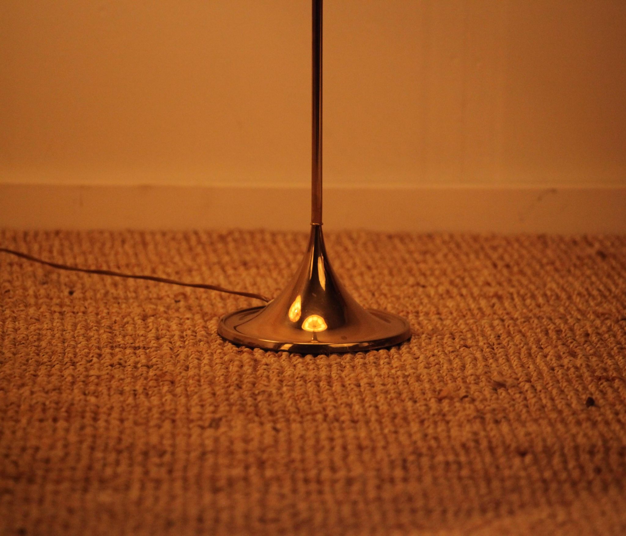 Pair of Bergboms floor lamps, G-024, brass, modern Scandinavian / mid-century style.
