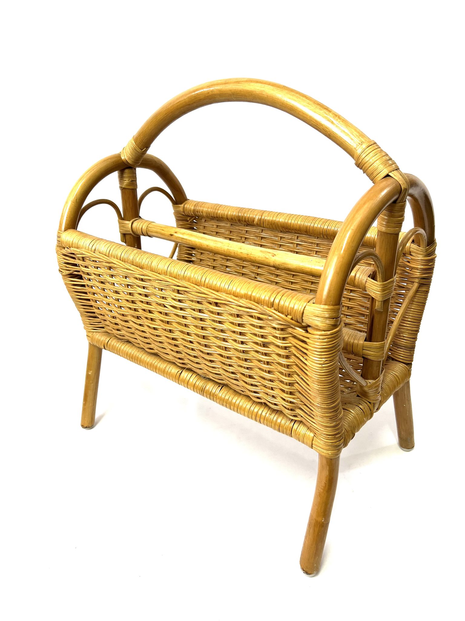 Porte revue en rotin et bambou vintage