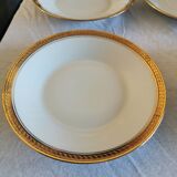 Set of 4 cups with bowl