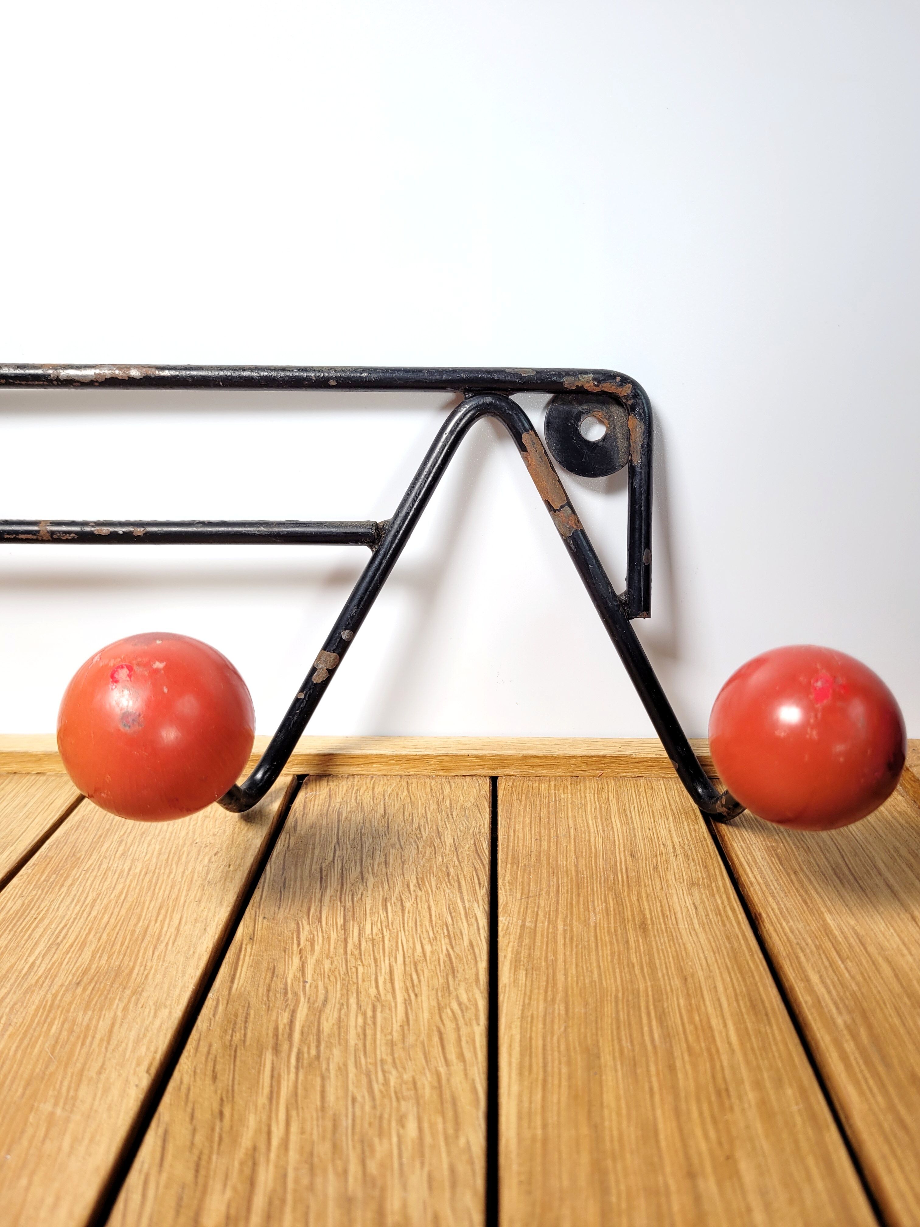 Wall coat rack balls 1960
