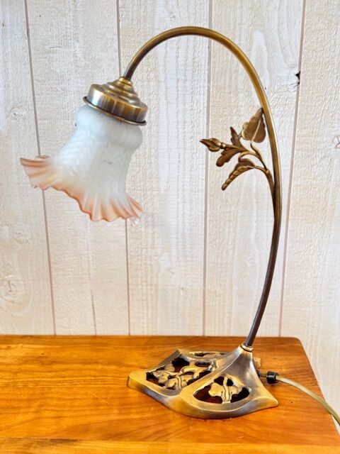 Art deco lamp brass and opaline