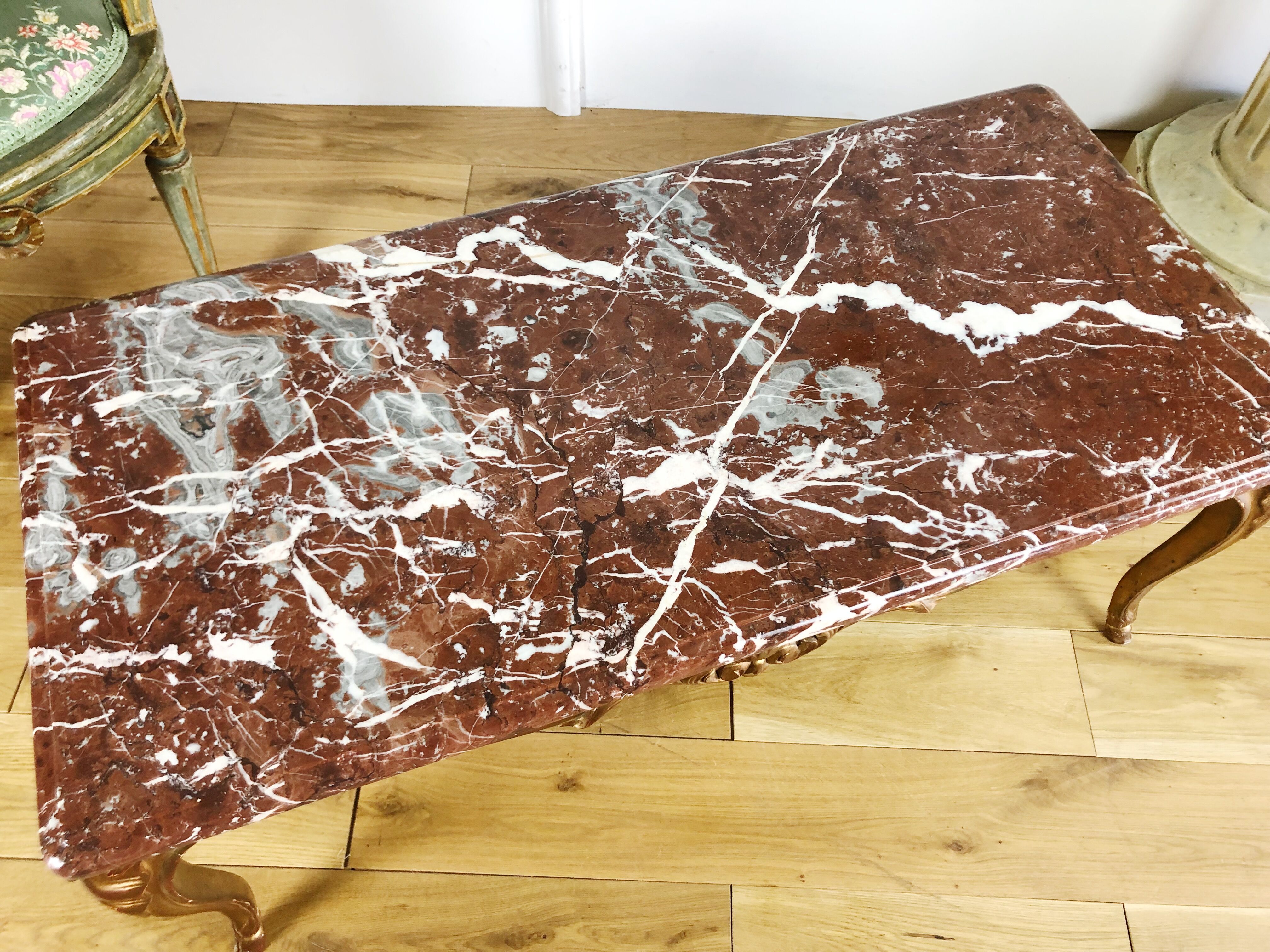 Low table of Style Louis XV gold wooden / marble top