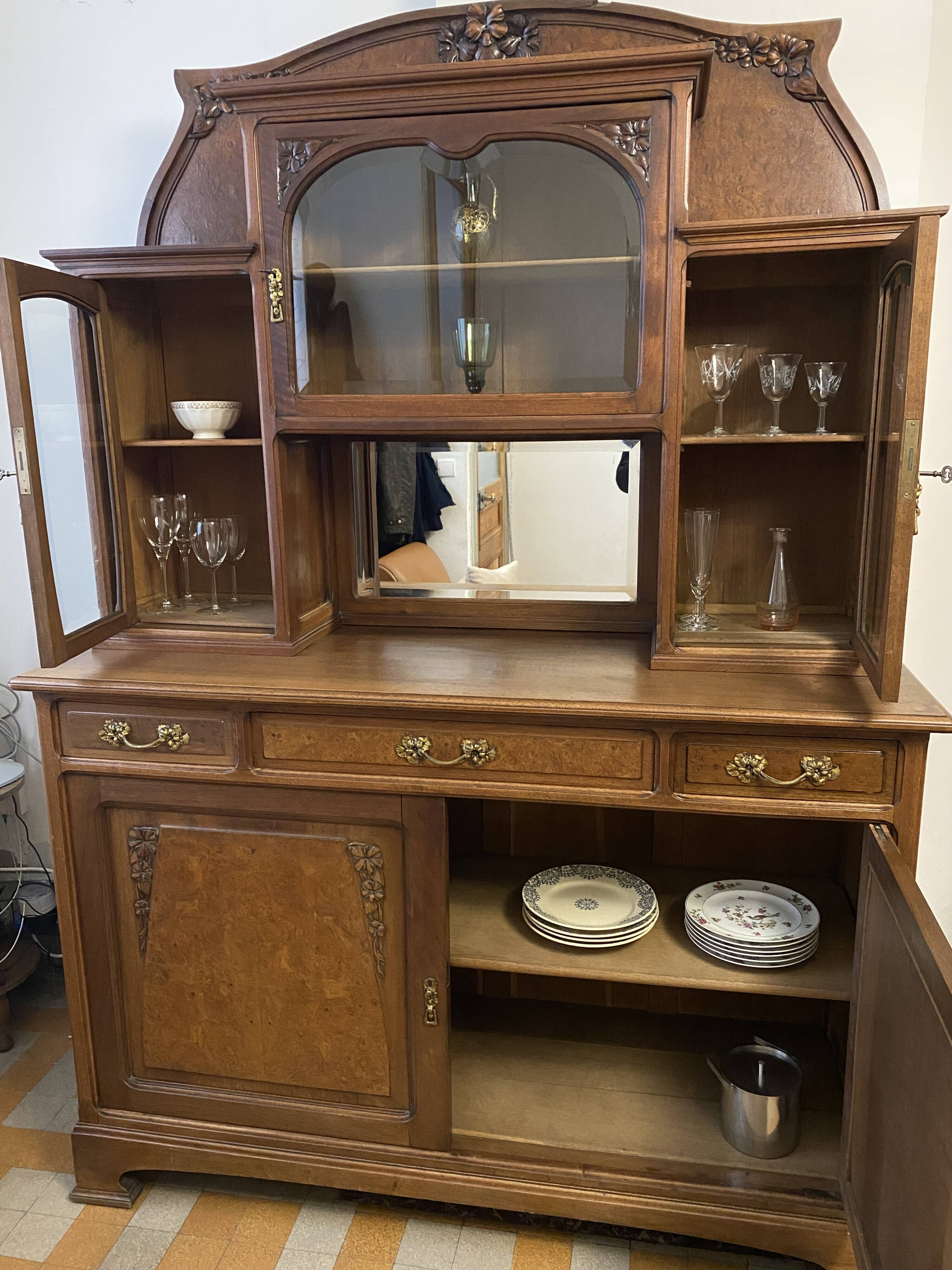 Mahogany china cabinet