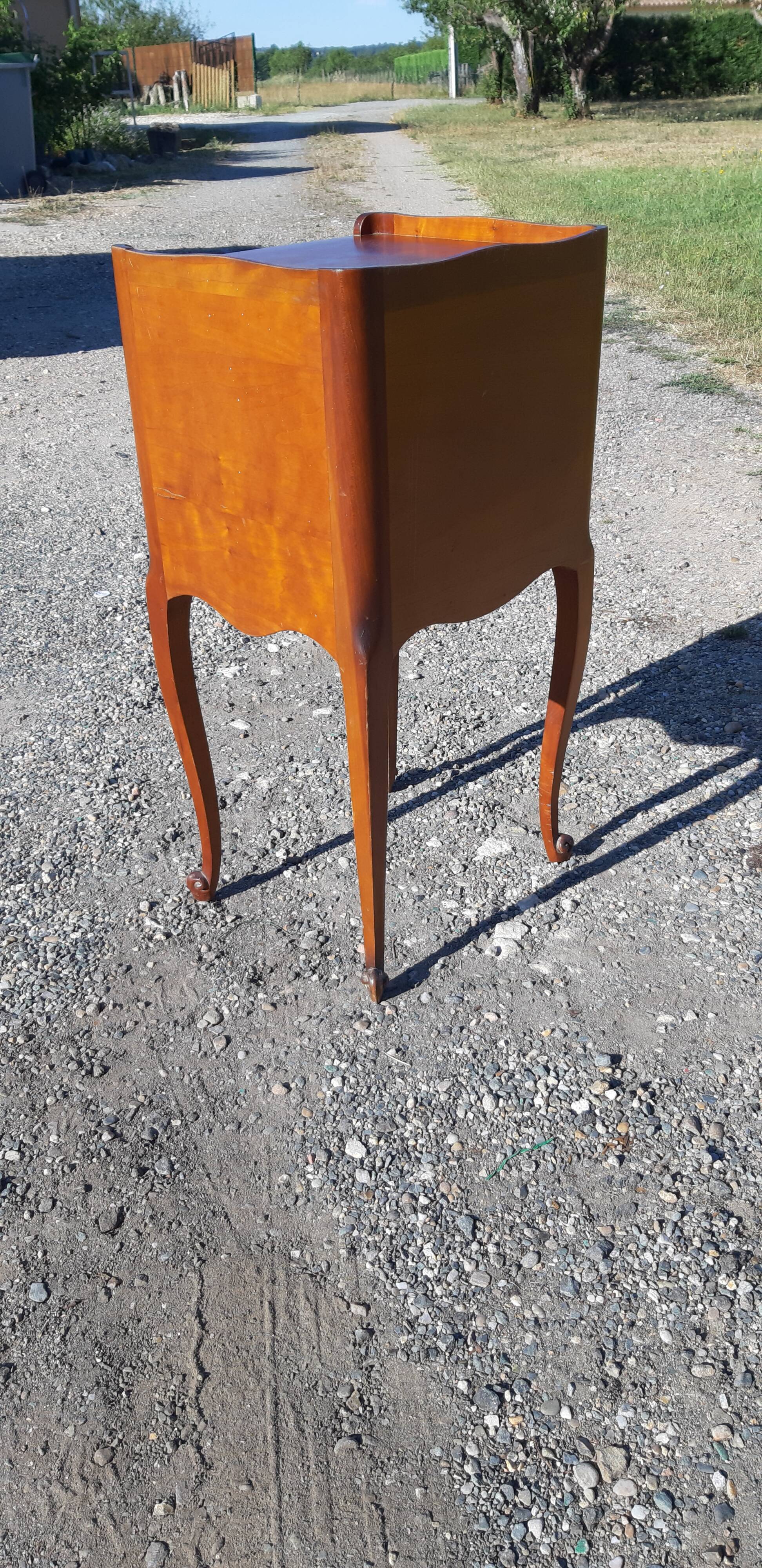 Bedside cherry 3 drawers