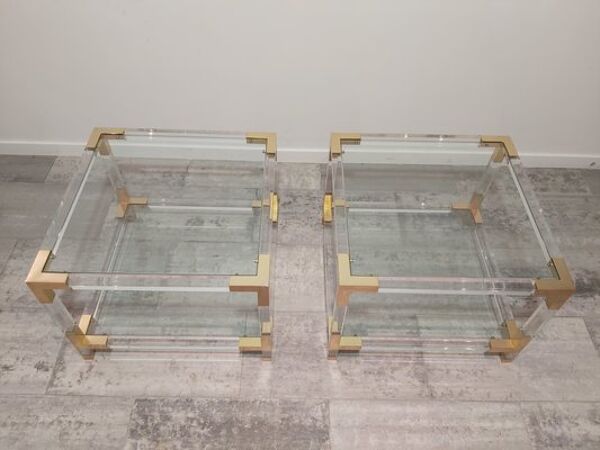 Set de 2 tables basses en verre acrylique et laiton, années 1970