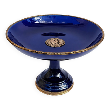 Coupe sur piédouche en porcelaine bleu cobalt, style Sèvres, fin XIXe