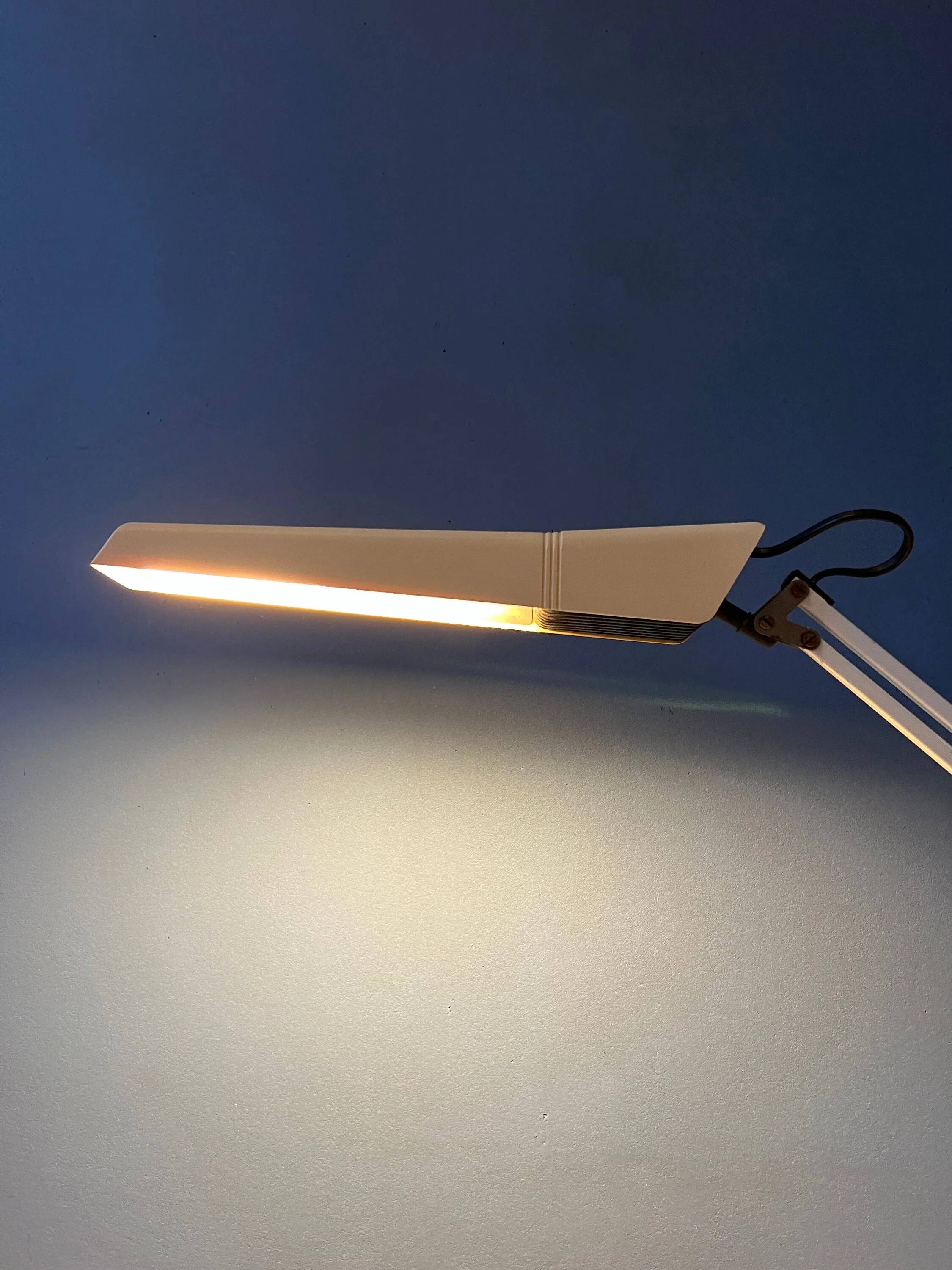 Lampe de bureau vintage avec mécanisme de pince