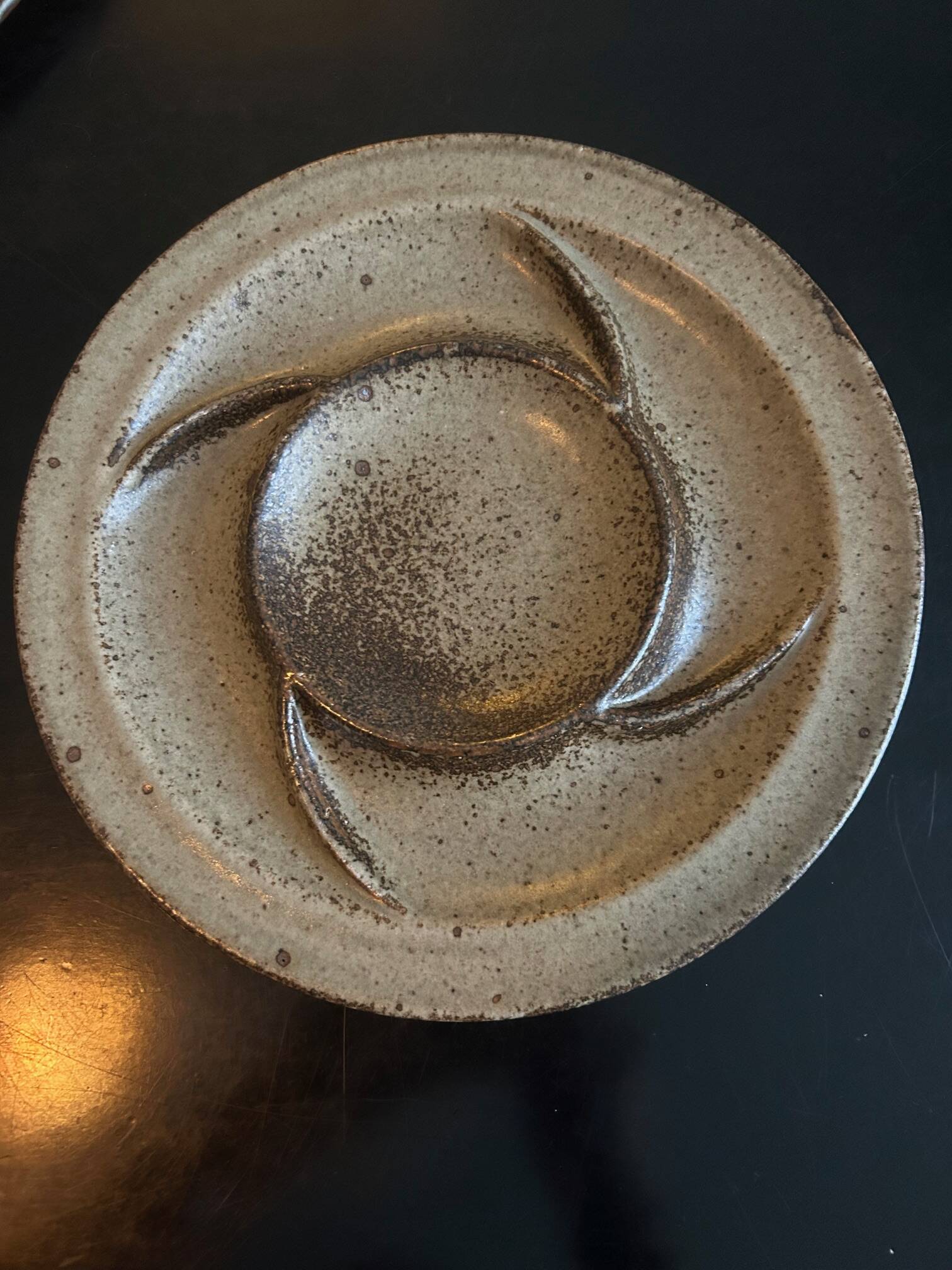 Jean Tessier stoneware tableware, Le Cep workshop
