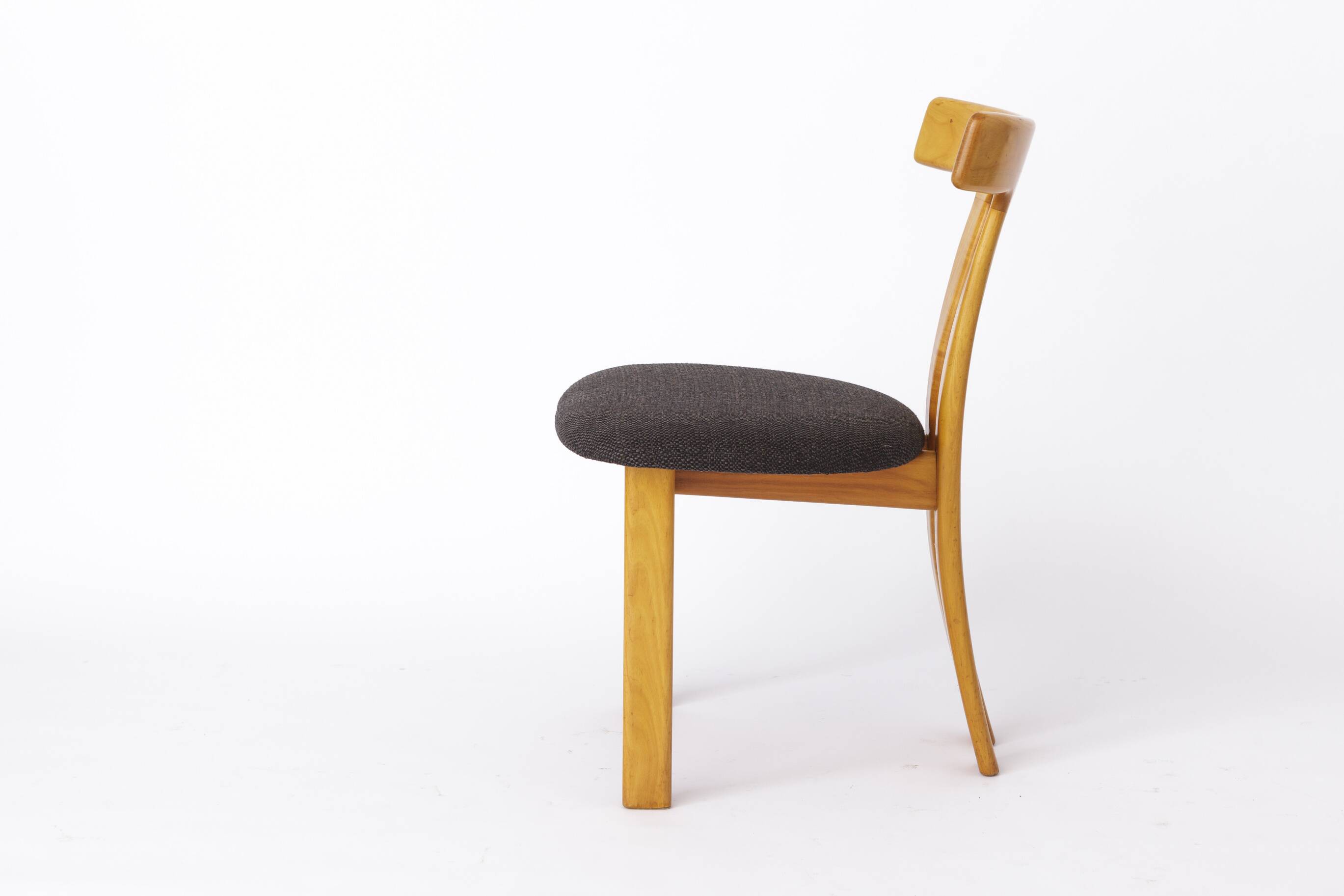 Set of 6 Danish 'T' shaped chairs – 1960s Mid-Century Modern Design