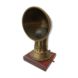 MARINE LAMP
