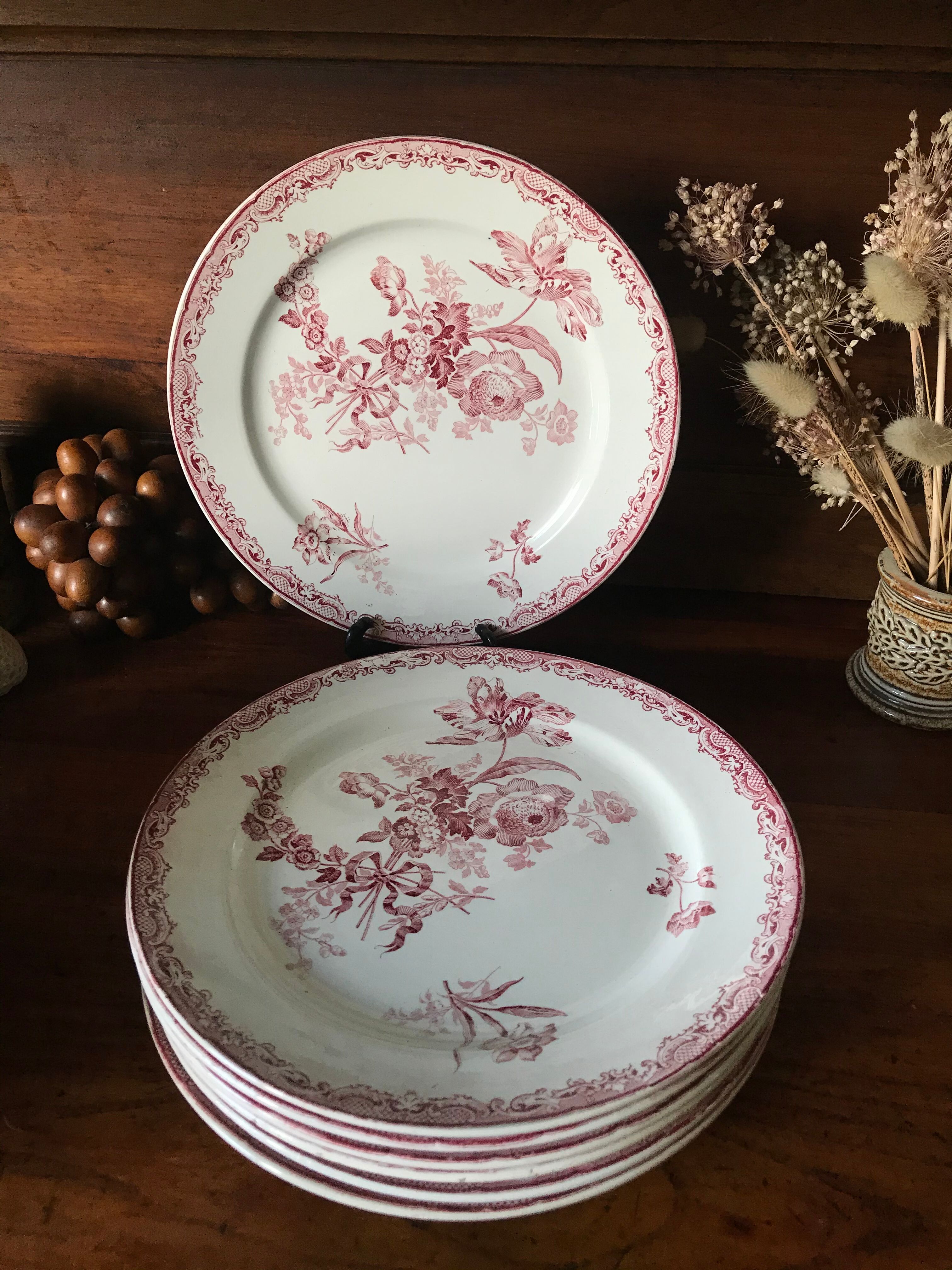 Eight plates Sarreguemines