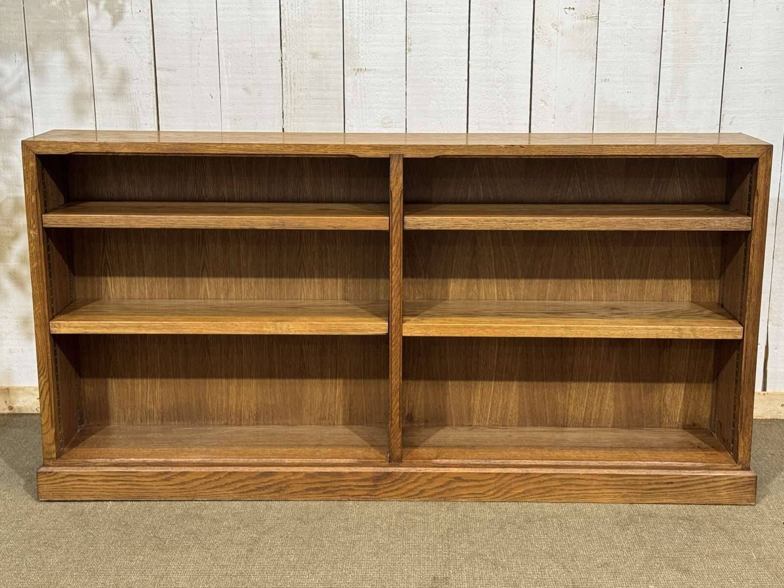 Etagère bibliothèque anglaise en chêne des années 1980