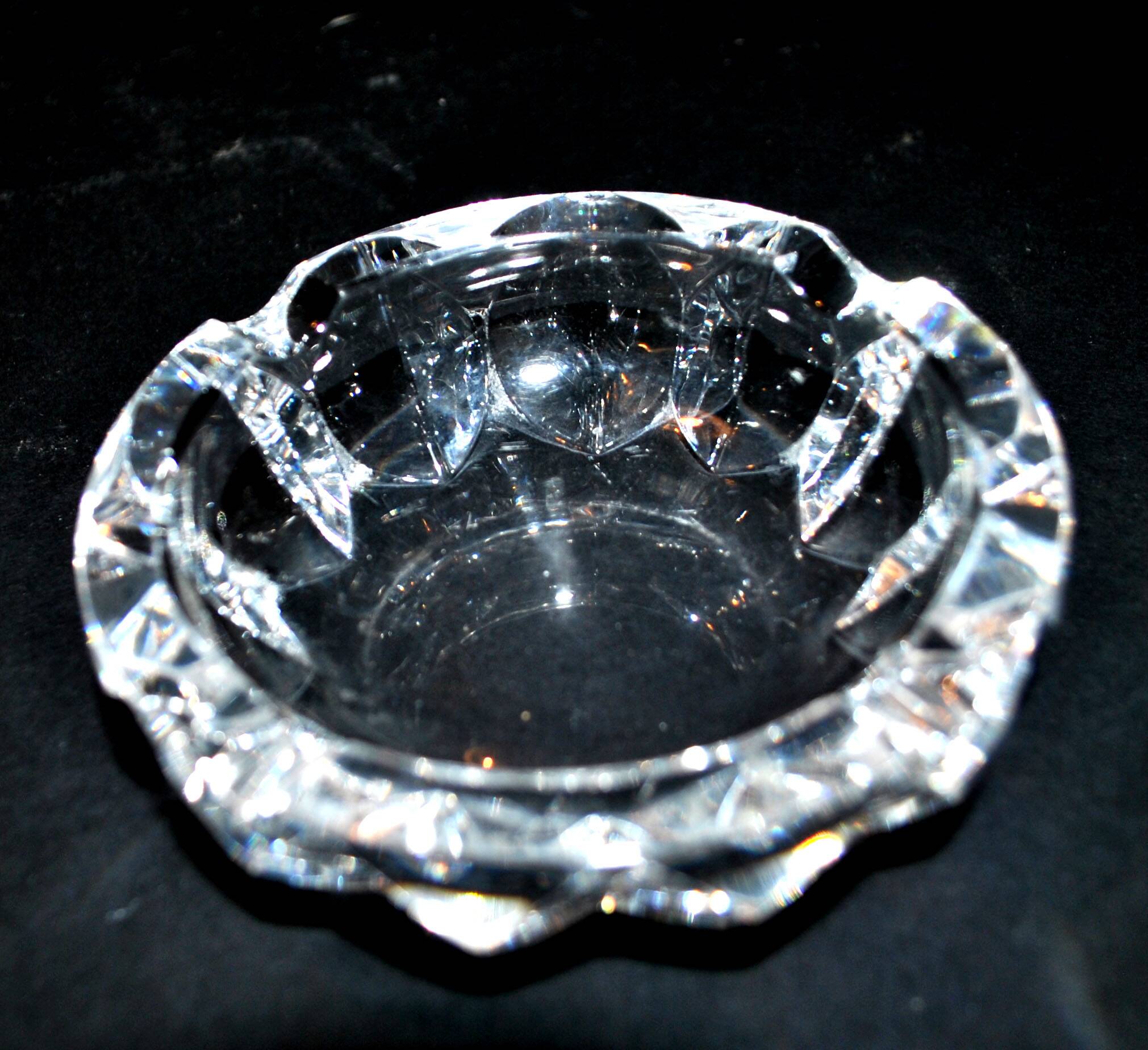 Saint-Louis crystal ashtray 10x4cm