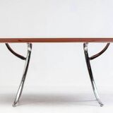 Ribbed table
