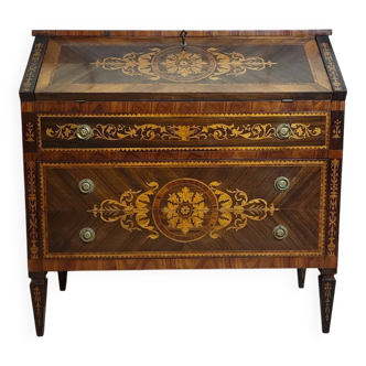 Louis XV style writing desk commode with drop-down front, made of precious wood.