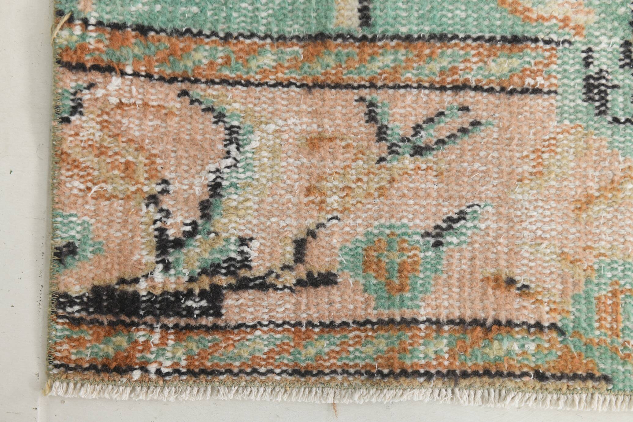 3x10 Light Green & Cream Antique Vintage Runner Rug, 80x296Cm