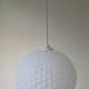 Suspension « boule » vintage en opaline
