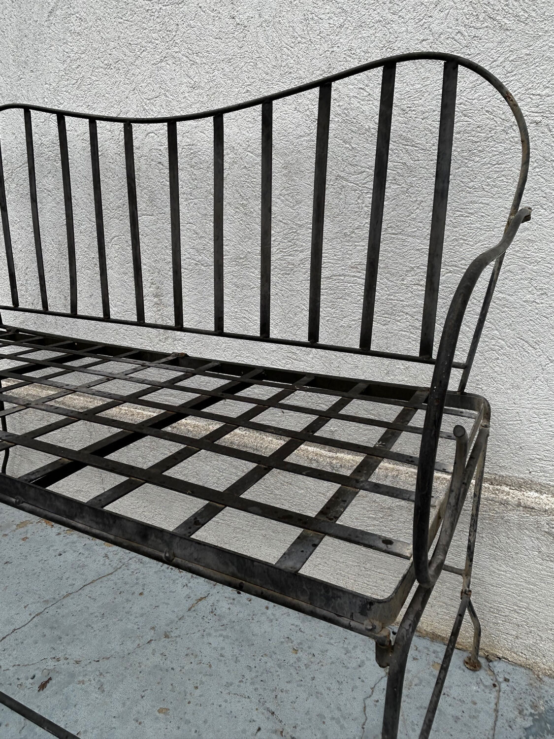 Canapé de jardin ancien pliant en fer forgé – style français