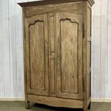 19th century raw chestnut country wardrobe