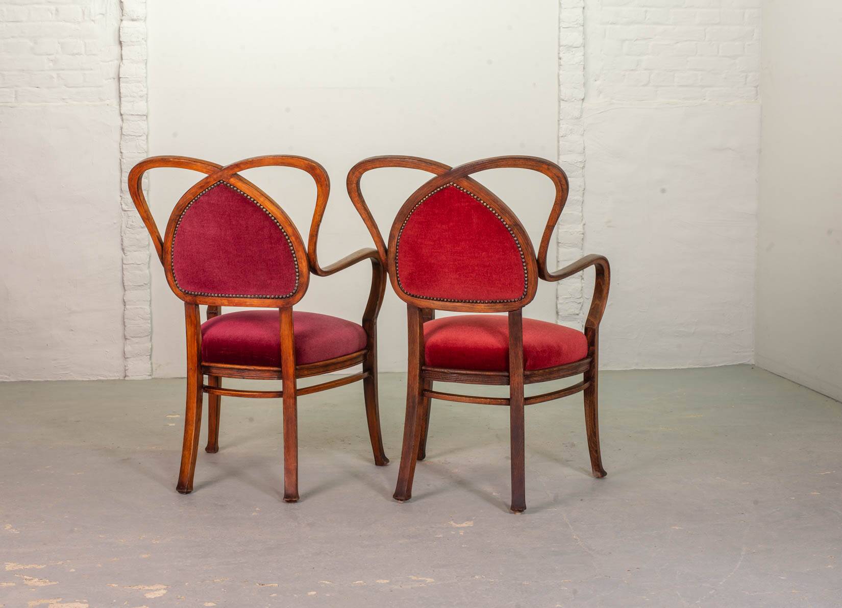 Red Velvet Heartshaped Wooden Vintage Design Side Chairs. Set of 2. 1950s