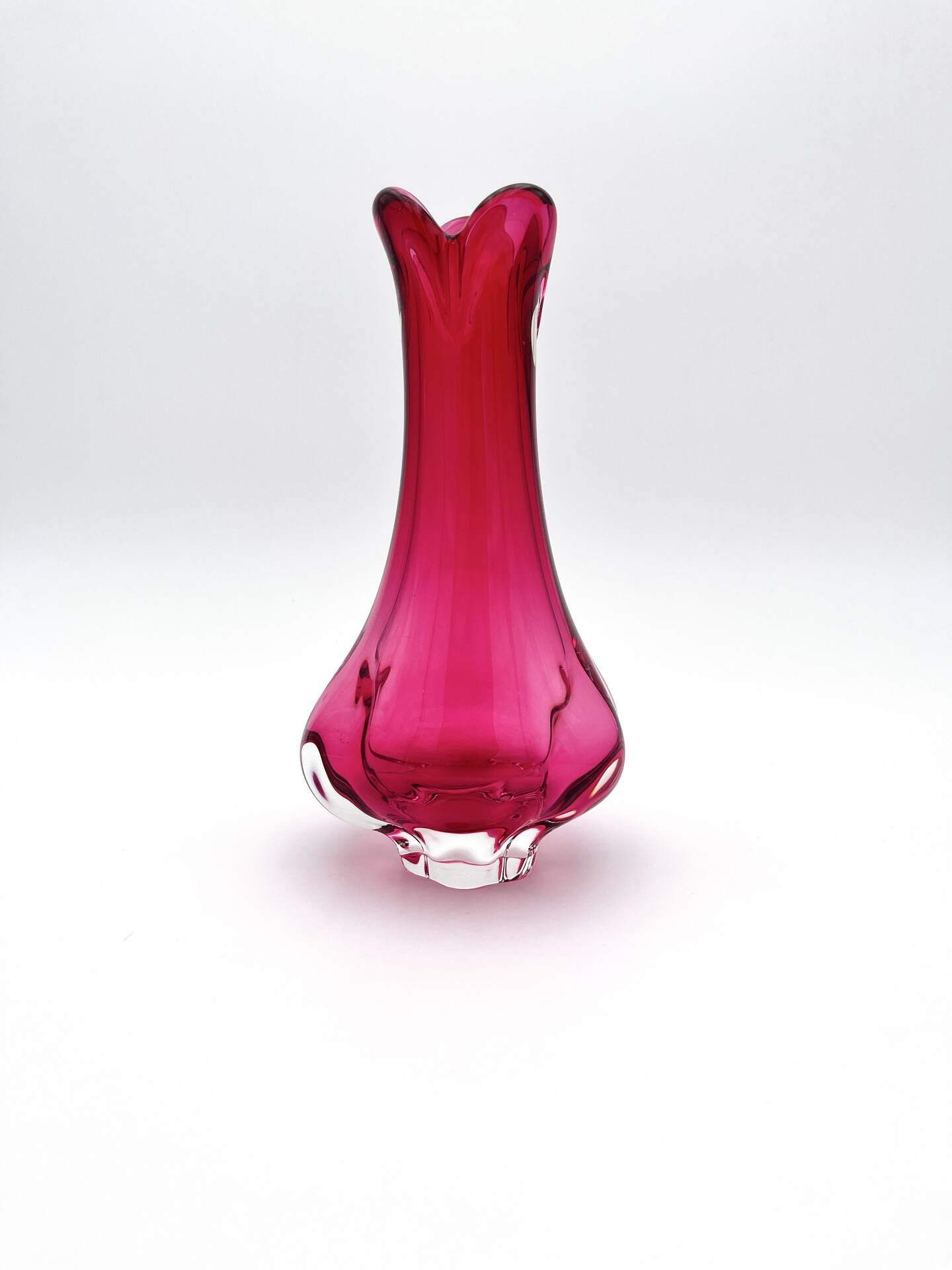Set of 2 Organic Art Vases Josef Hospodka - Sommerso Fuchsia