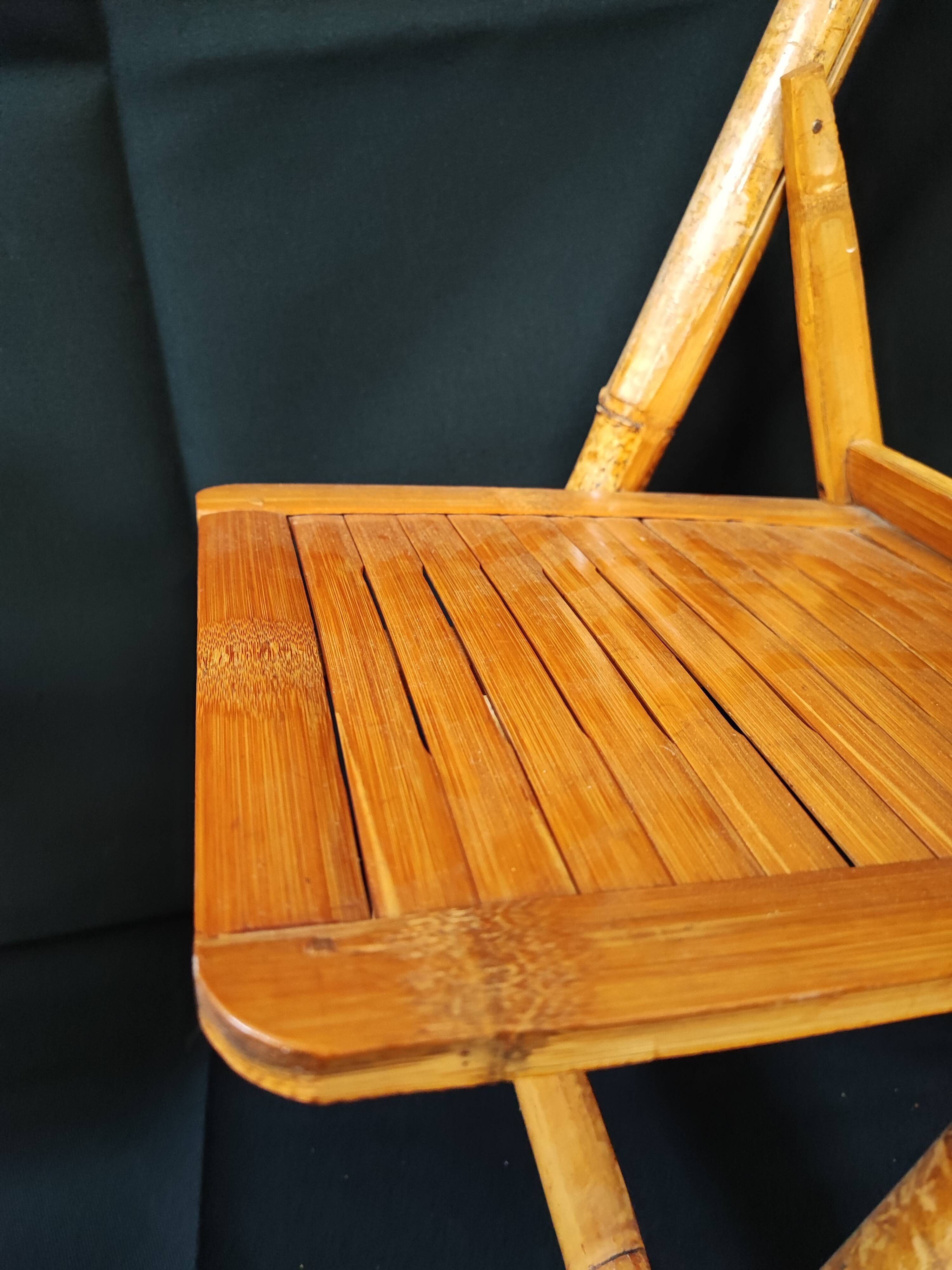 Folding bamboo chair for children
