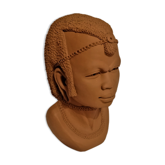 Terracotta bust. Maasai warrior.