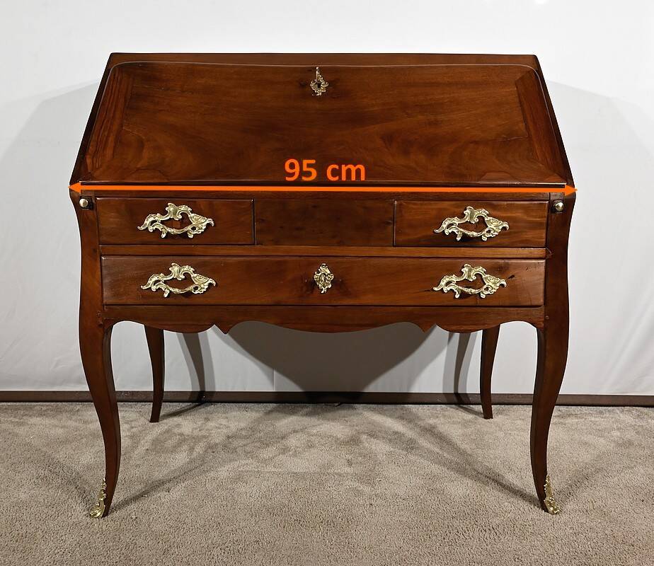 Small Port Desk in Cuban Mahogany, Louis XV – 18th Century