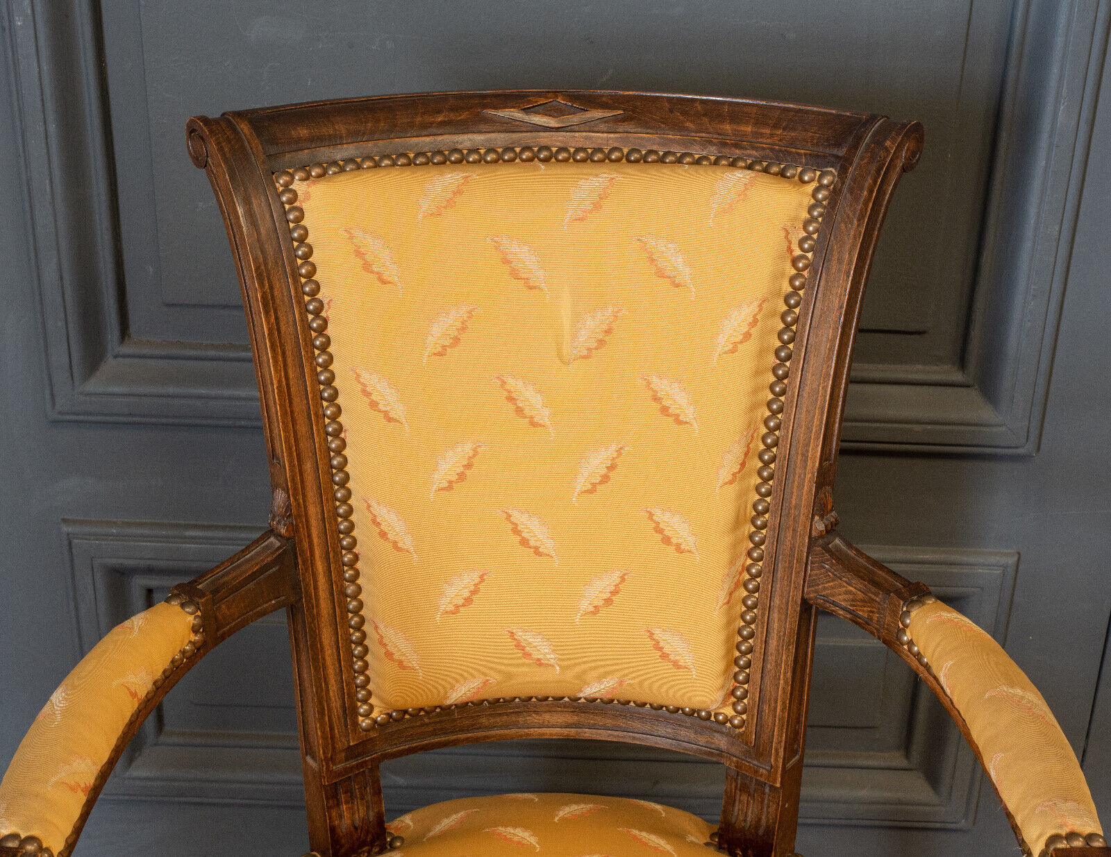 Pair of convertibles of the Directoire in walnut early nineteenth
