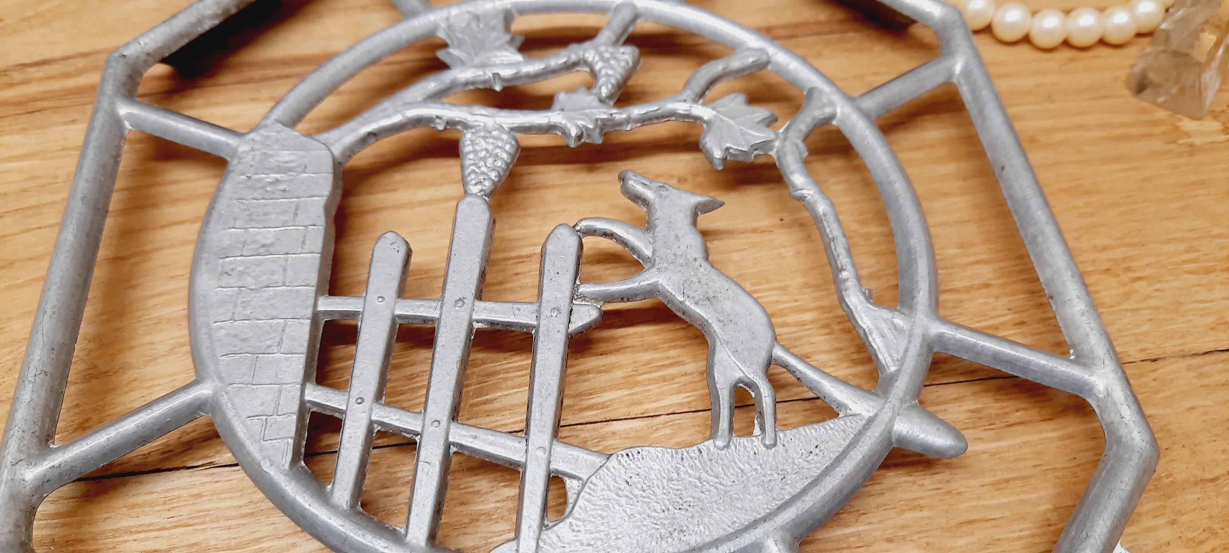 Aluminum table mat 50s