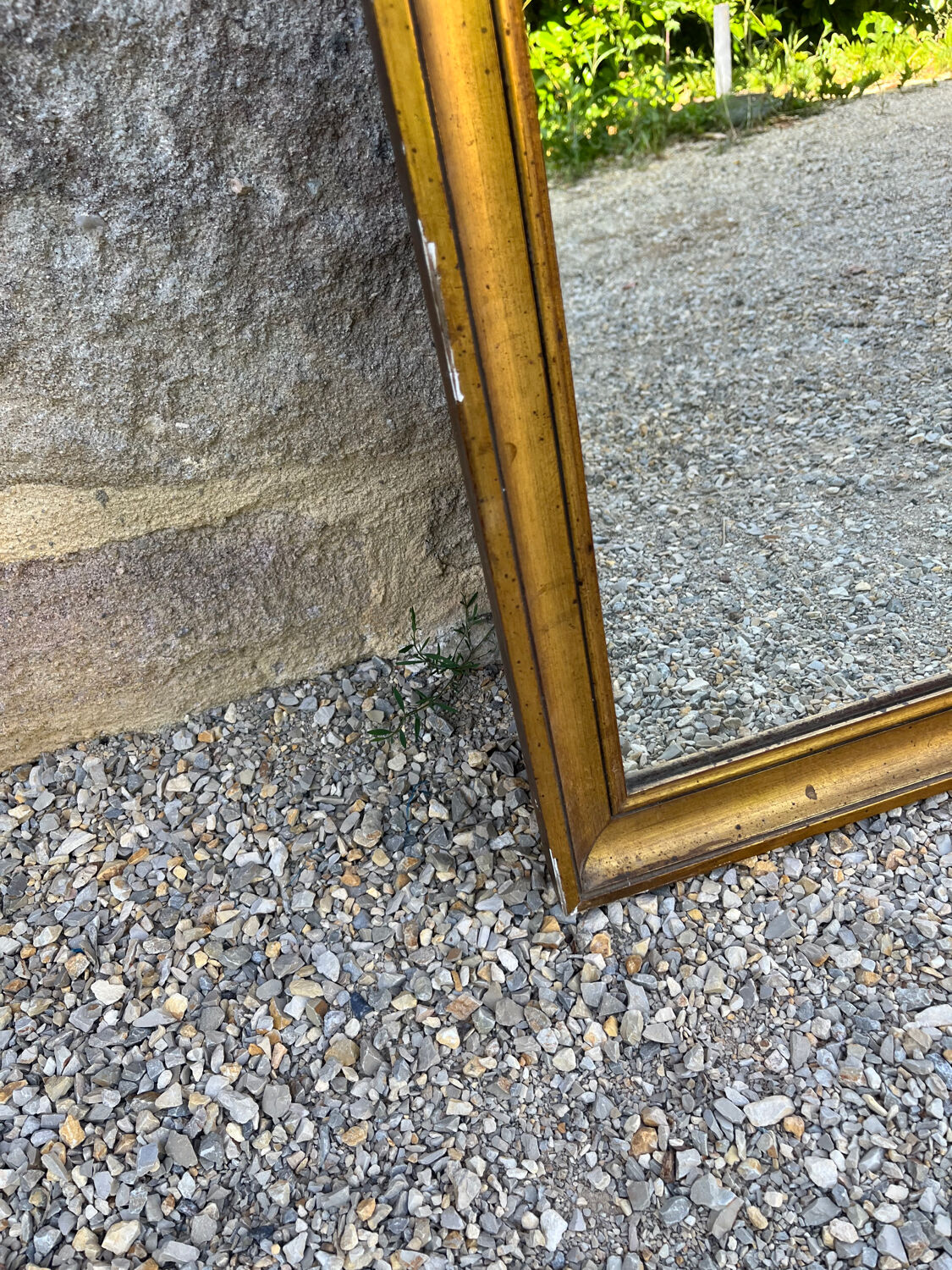 Golden mirror