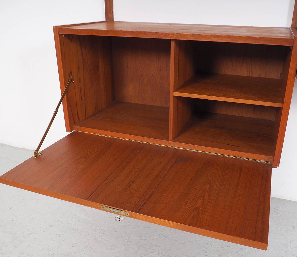 PS System Danish design teak wall system, 1960s