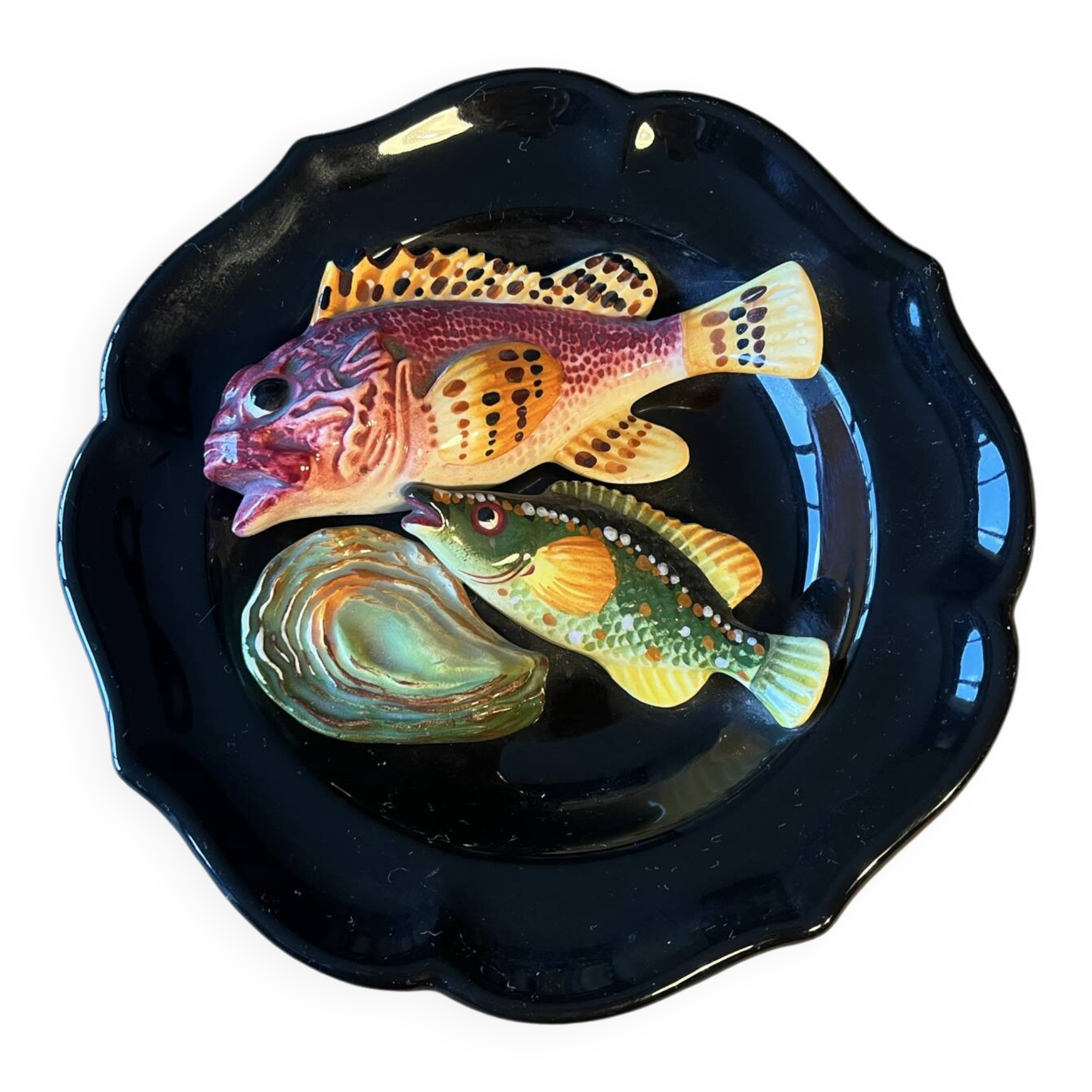 Assiette trompe l’oeil en barbotine