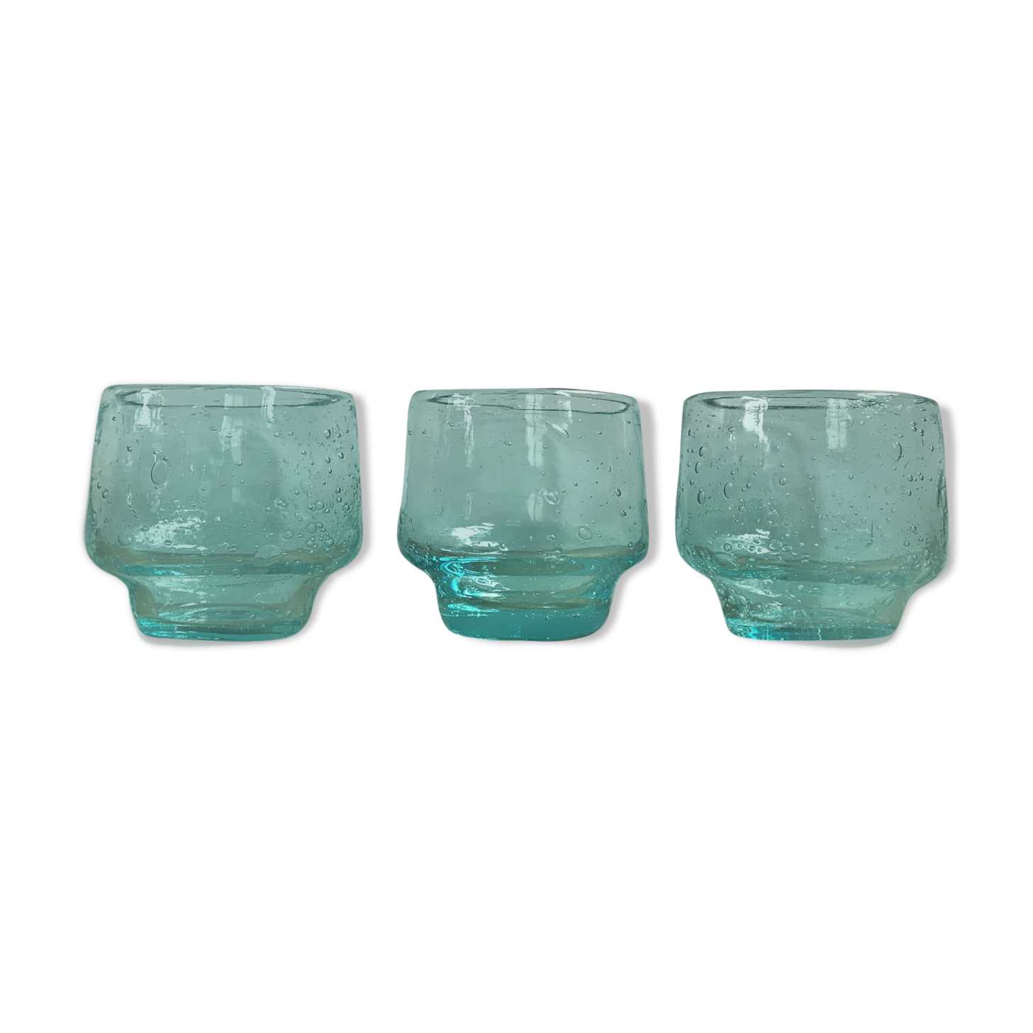 Trio of glasses of blue blue azur