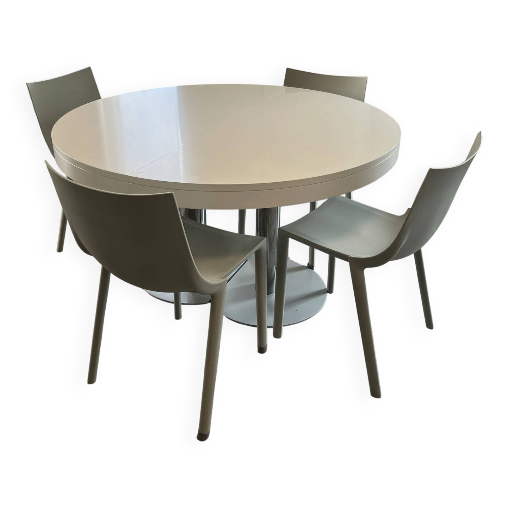 Table Cinna + 6 Stark chairs Bo