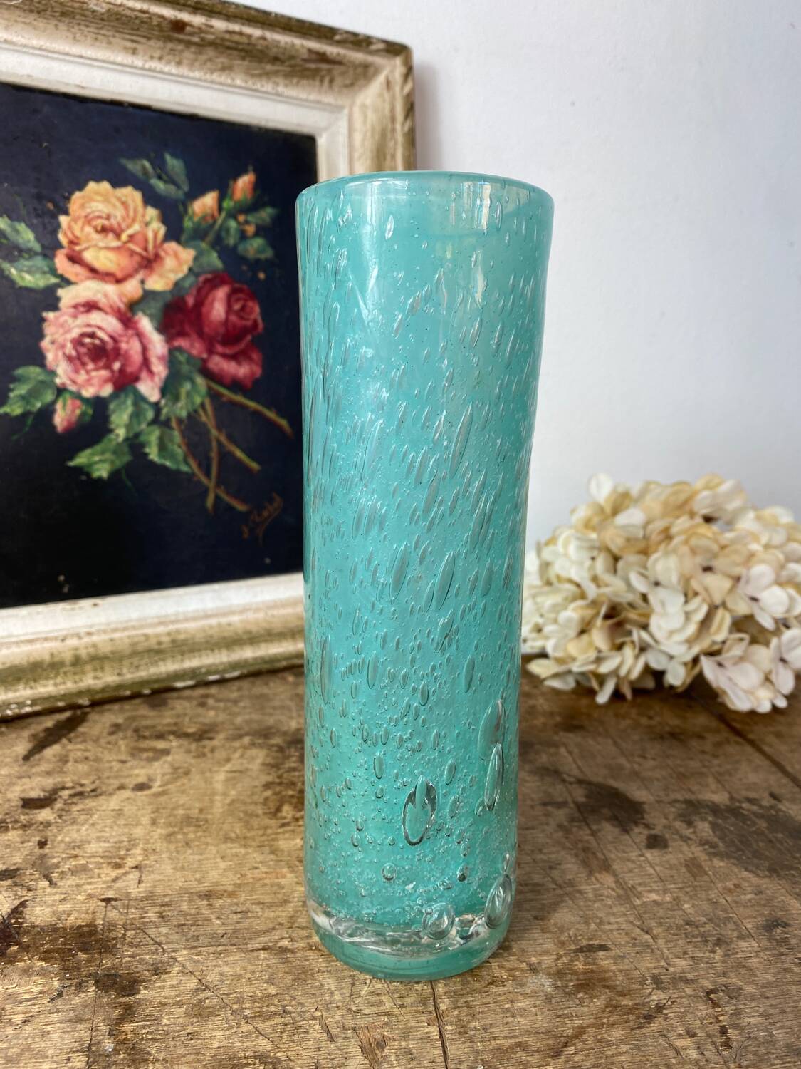 Tubular bubble glass vase