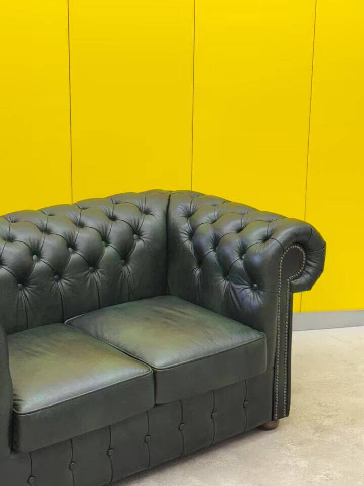 Vintage Green Leather Chesterfield Sofa: Two Seater
