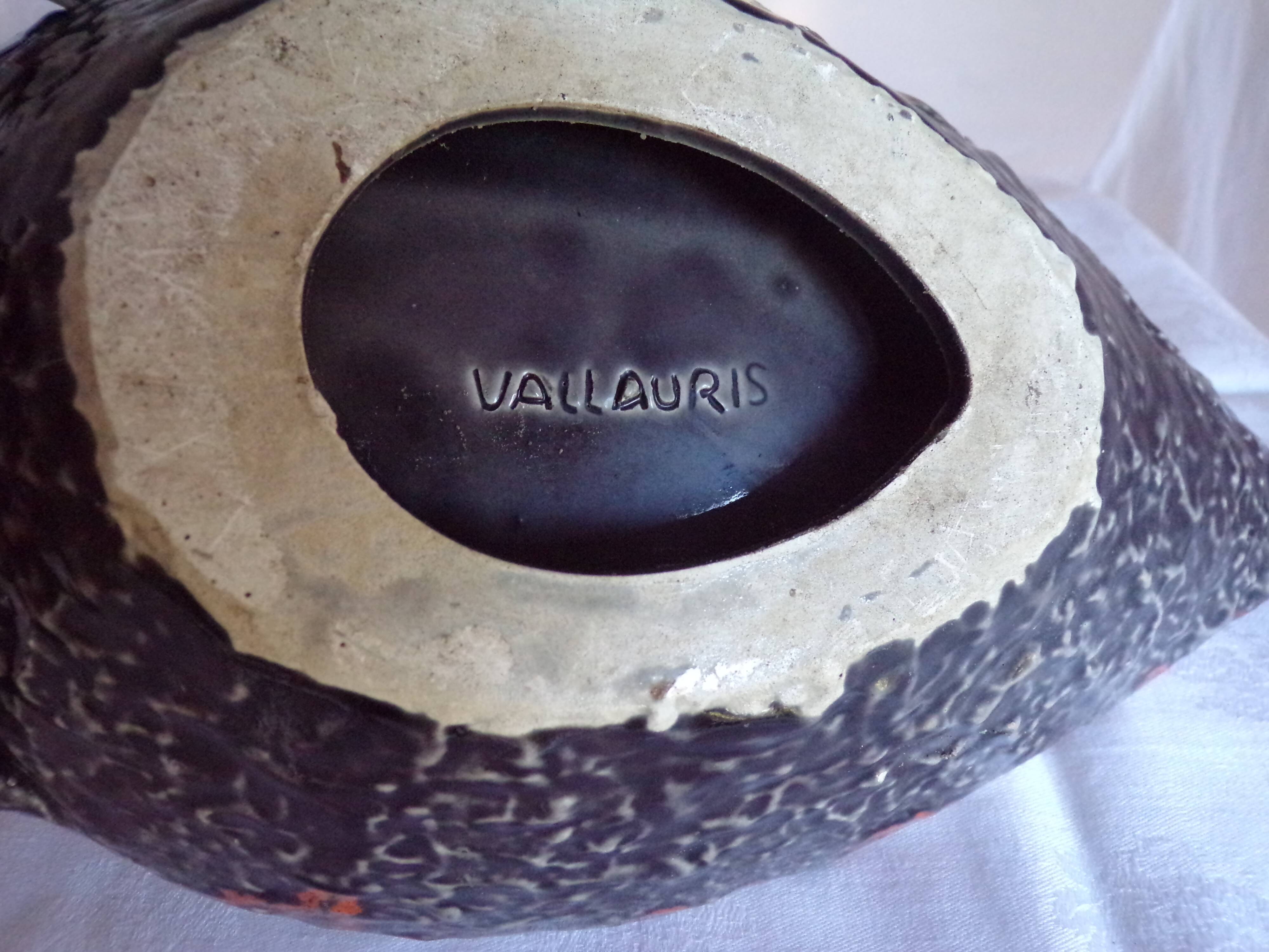 Plat amphore en céramique émaillée Vallauris