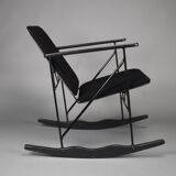 Chaise à bascule post-moderne par Yrjö Kukkapuro